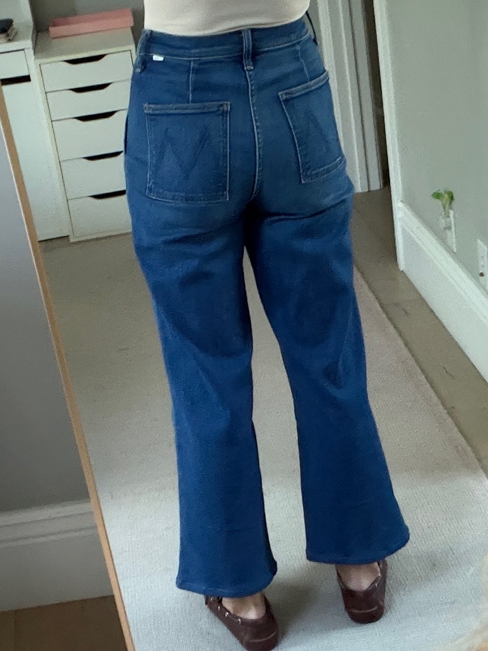 Women's High-Rise Wide-Leg Blue Jeans - Picture 3 of 6